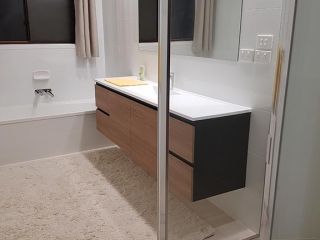 bathroom10