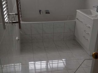 bathroom27